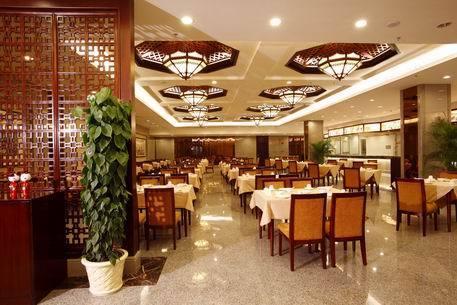 Отель Golden Sun Hotel
