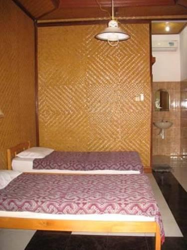 Отель Mandhara Chico Bungalow