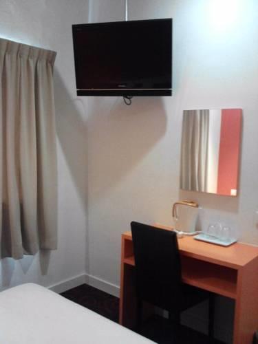 Отель JJ Boutique Hotel (SS2)