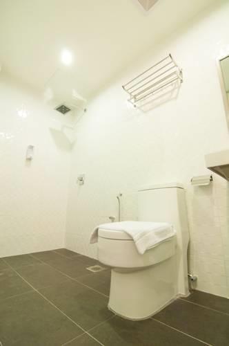 Отель Orange Hotel