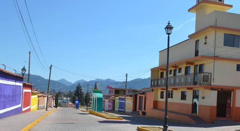 Отель Hotel Marquez