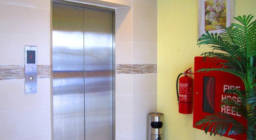 Отель Sun Inns Hotel Sunway Mentari