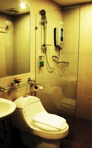 Отель Adel Hotel