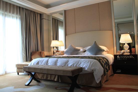 Отель Landison Green Town Hotel Xinchang