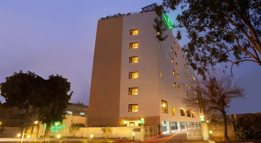 Отель Lemon Tree Hotel Chandigarh