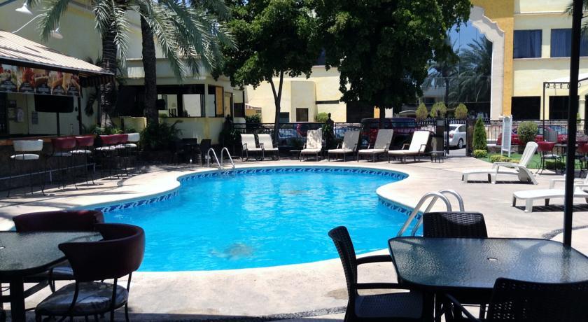 Отель Hotel San Sebastian