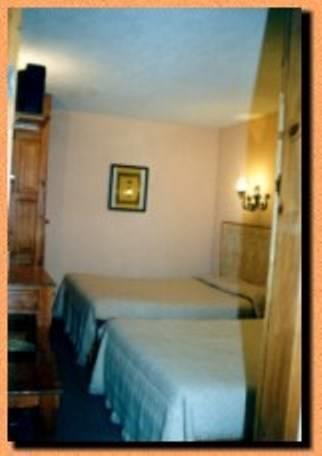 Отель Hotel Don Quijote