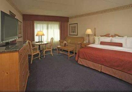 Отель Hilton Long Island/Huntington