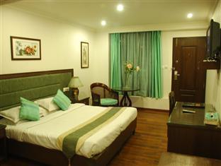 Отель East Bourne Resort