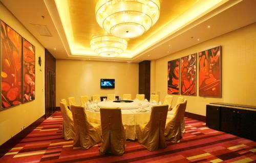 Отель Days Hotel Legend Mudanjiang