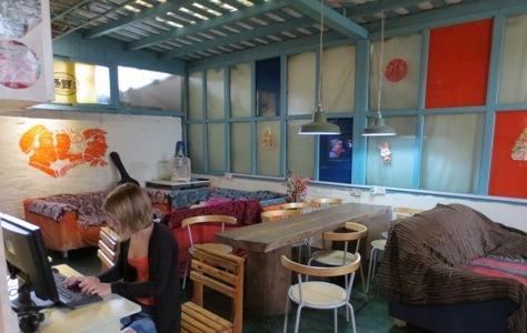 Хостел How Flower Hostel Yangshuo