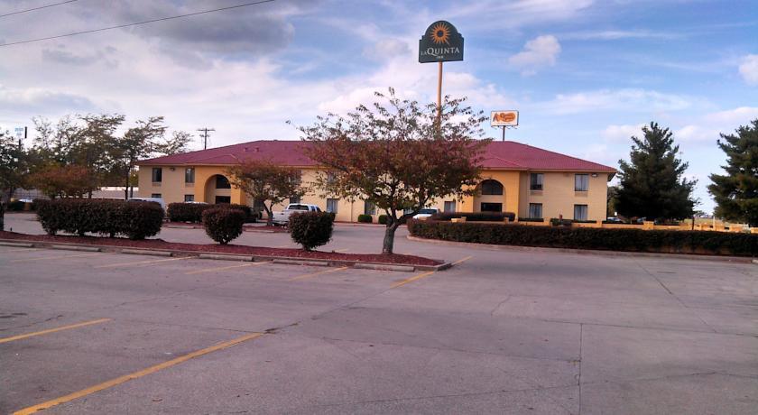 Отель La Quinta Inn Richmond