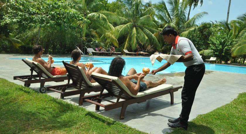 Отель Lagoon Paradise Beach Resort