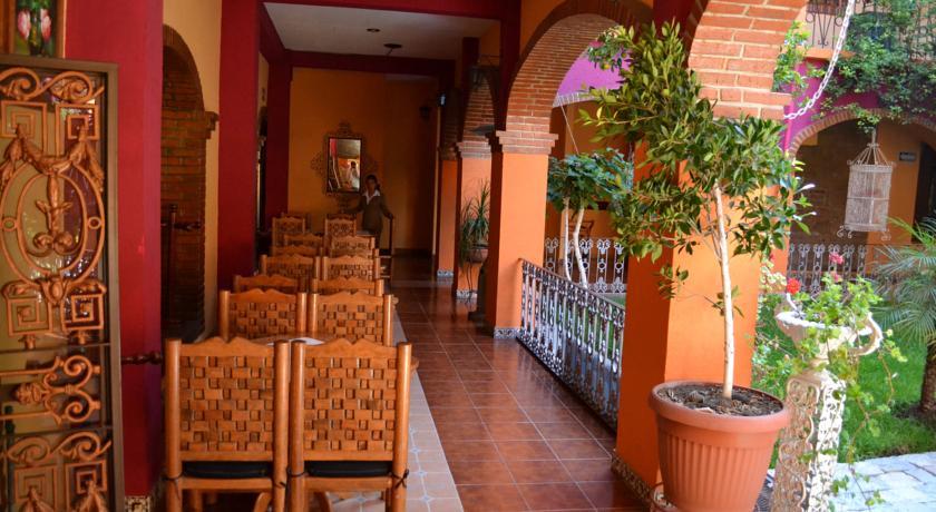 Отель Hotel Boutique Posada la Casona de Cortés