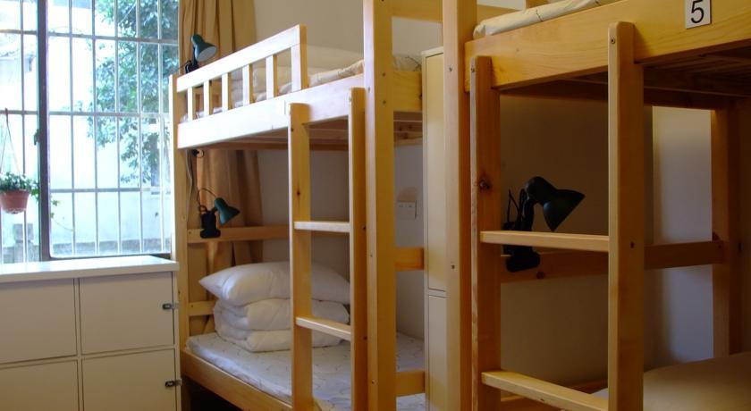 Magnolia Avenue Hostel