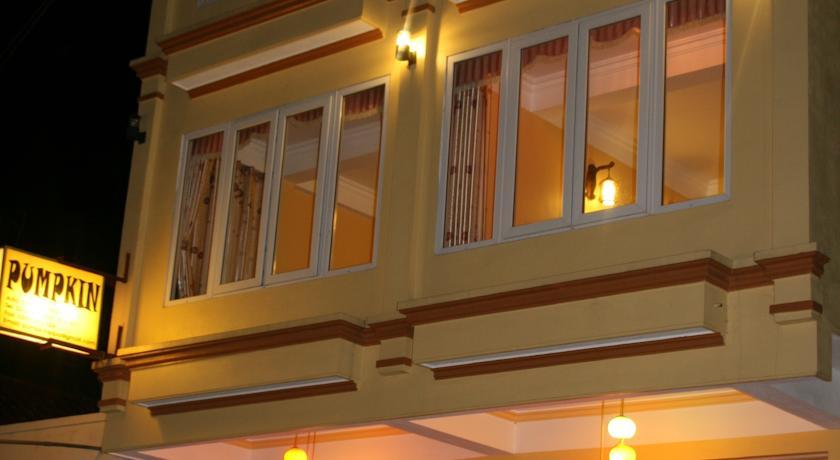 Отель Pumpkin Hotel