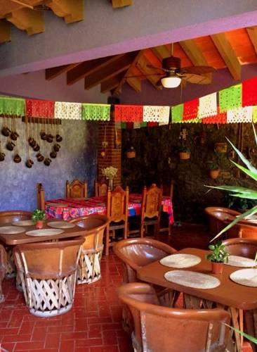 Отель Hotel El Naranjo Yautepec