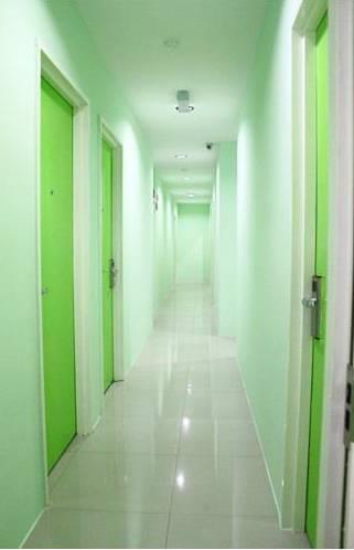 Отель ECO Hotel Putra Kajang