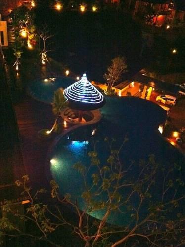 Отель Jambuluwuk Batu Resort