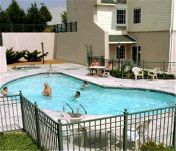 Отель Governor's Inn