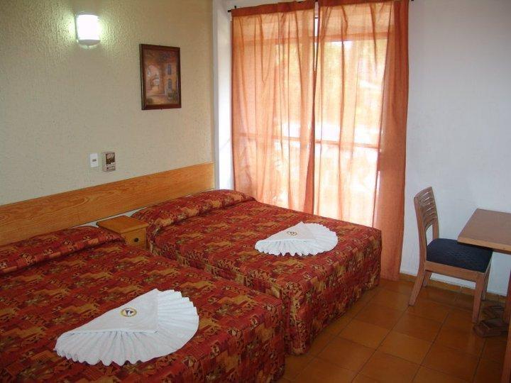 Отель Delfin Playa Azul