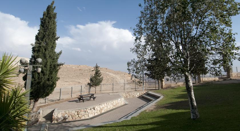 Хостел Mitzpe Ramon Youth Hostel