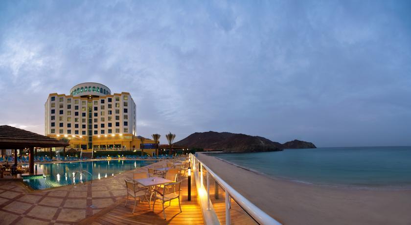 Отель Oceanic Khorfakkan Resort & Spa