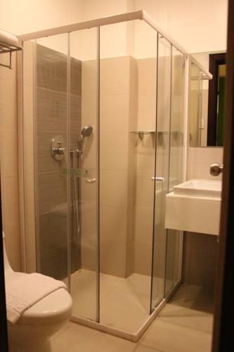 Отель Go Hotels Tacloban