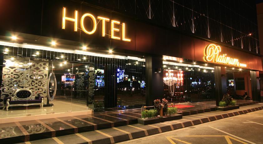Отель Euro Rich Hotel
