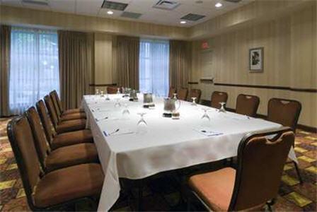 Отель Hilton Garden Inn Bloomington