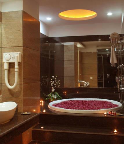 Отель Clarks Inn, Amritsar