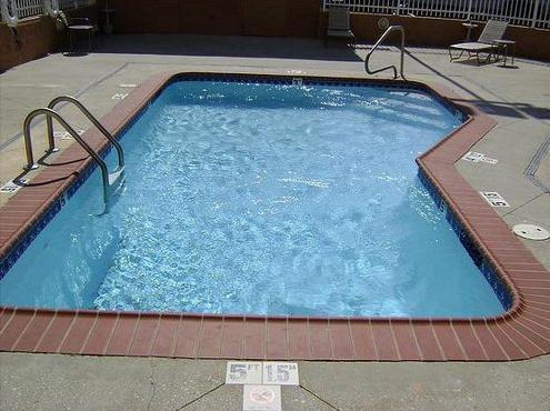 Отель Holiday Inn Express New Orleans East