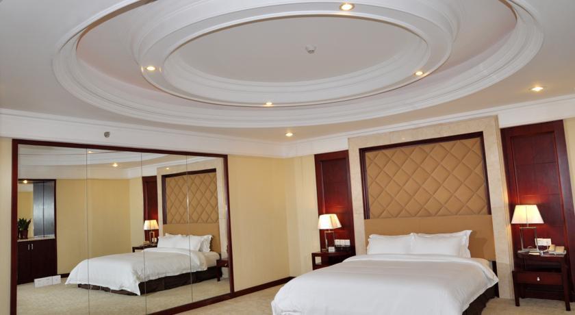Отель Ceramics International Hotel