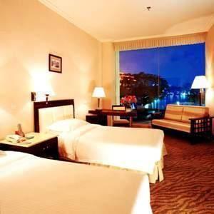 Отель Guilin Bravo Hotel (The Grand Wing)