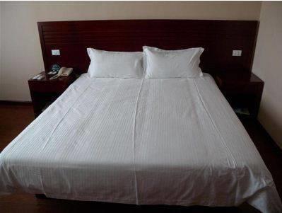Отель Greentree Inn Jinzhong Yuci Yingbin Street Business Hotel