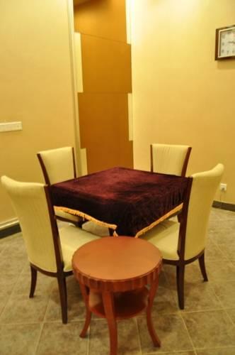 Отель Country Garden Phoenix Hotel He Xian