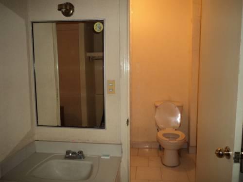 Отель Hotel Manport