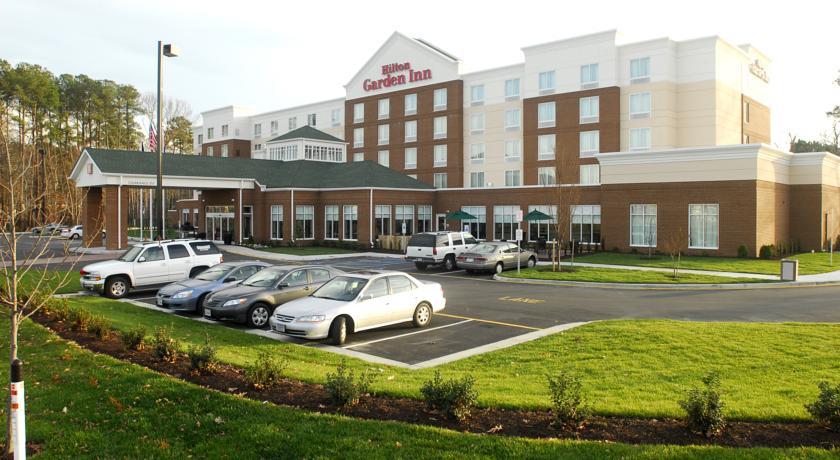 Отель Hilton Garden Inn Hampton Coliseum Central