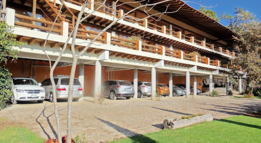 Отель Las Piñas Avandaro