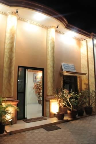Отель Hotel Simpang Empat