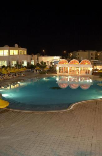 Отель Hotel Isis & Thalasso