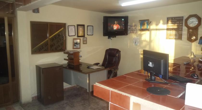 Отель Hotel El Paisano