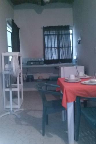 Отель Paradise Apartments