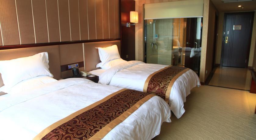 Отель Baihai Holiday Inn