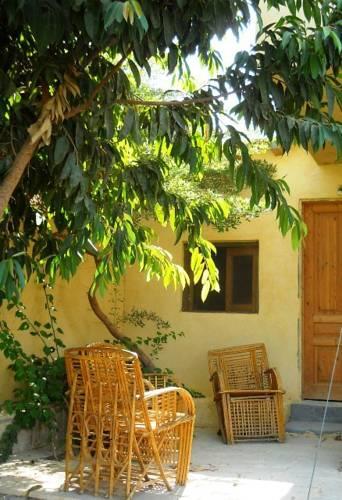 Отель Sobek Lodge