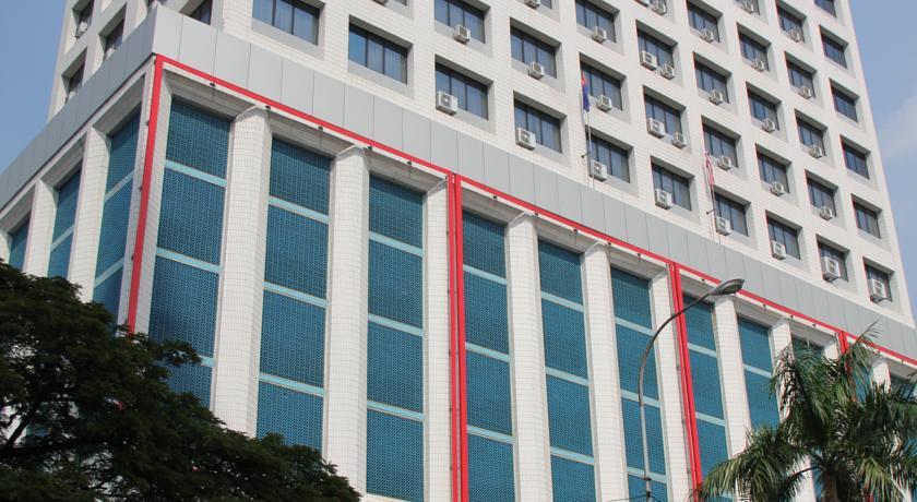 Отель AmanSari Hotel City Centre