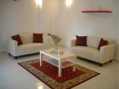 Отель Red Door Apartment