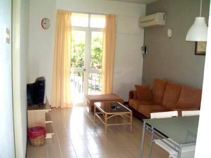 Отель Budget Homestay @ Taman Tasik Utama 1
