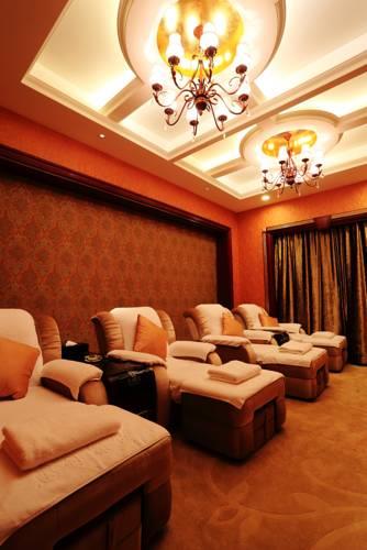 Отель Zhang Jia Jie Cili Hotel