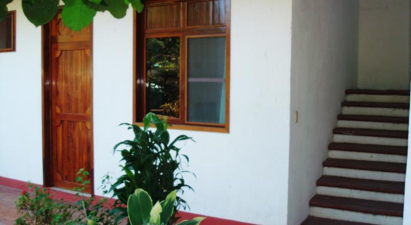 Отель Hotel Yurimar